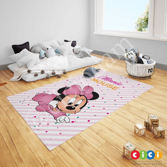 Minnie Mouse ve Puantiyeler Çocuk Halısı